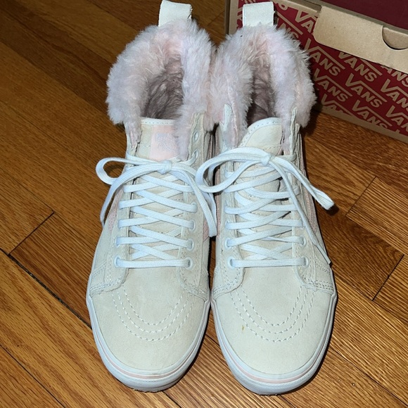 Vans sk8 hi platform sneakers in white lined in pink women size 7 EUC - Picture 3 of 11